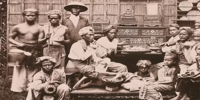 Awal Mula Istilah Pribumi Dikenal dan Siapa Sebenarnya Orang Asli Indonesia