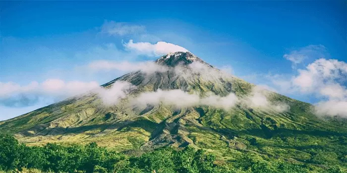 Gunung-Salak---Gunug-Angker-Dengan-Memiliki-Berbagai-Cerita-Mistis