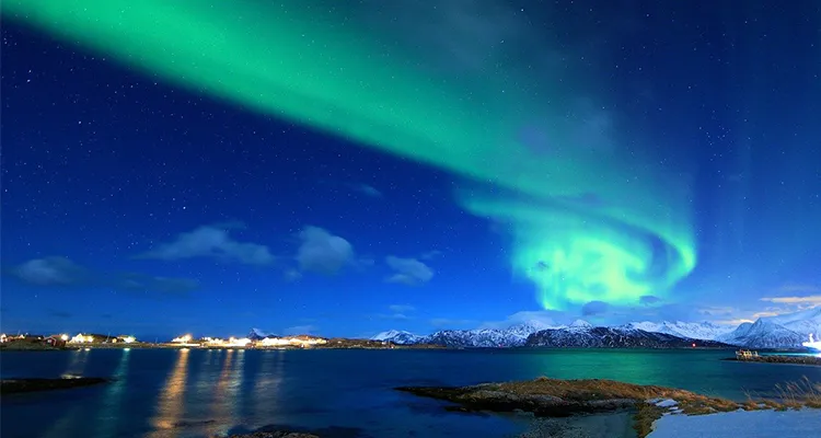 Norwegia Fakta Tempat Menarik, Geografi, Negeri Tanpa Malam