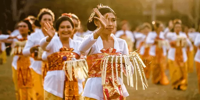 Hukum-Adat-Setelah-kemerdekaan
