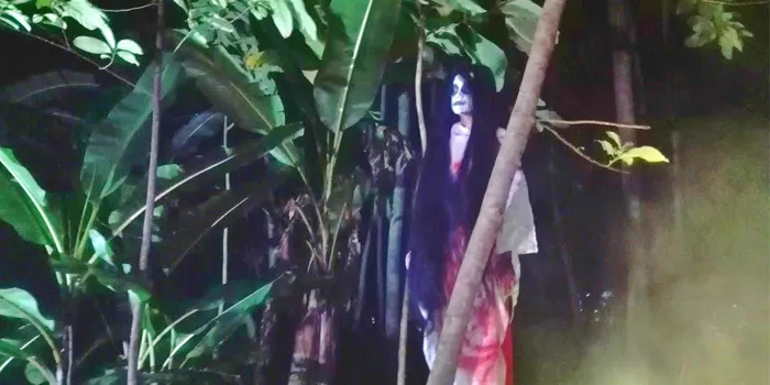 Kisah Sundel Bolong Hantu Perempuan Yang Menghantui Para Pria