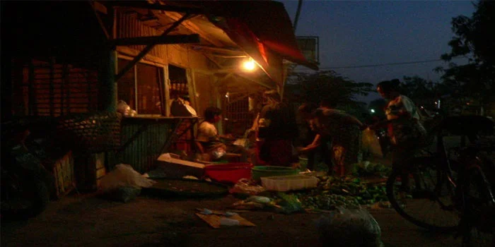 Pasar-Setan