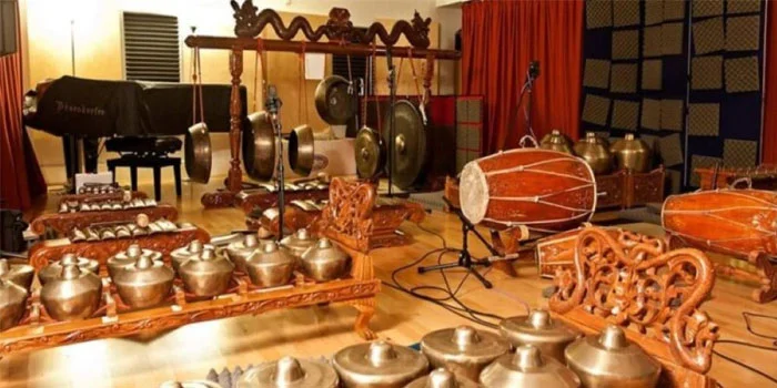 Suara-Gamelan