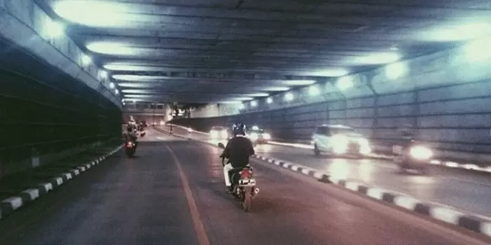Terowongan-Casablanca-Terowongan-Angker-Yang-Terkenal-Di-Indonesia