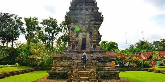 Candi-Kidal-Sejarah-Candi-Peninggalan-Agama-Hindu