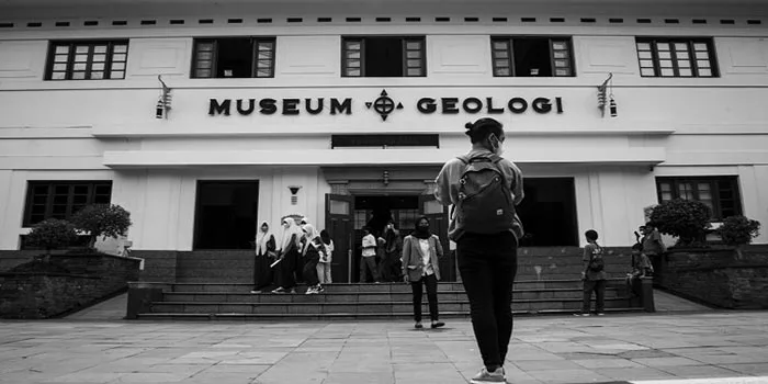 Museum-Geologi-Wisata-Sambil-Belajar-Sejarah