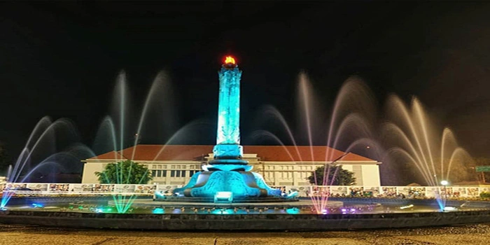 Tugu-Muda-Semarang-Monumen-Bersejarah-Yang-Unik
