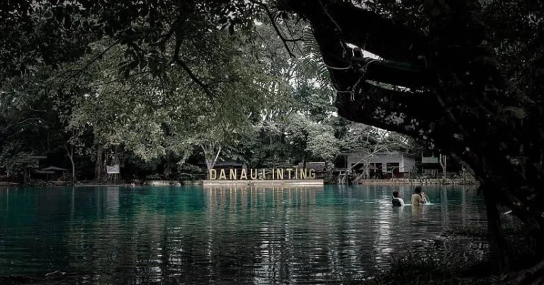 Cerita Seram di Balik Indahnya Danau Linting