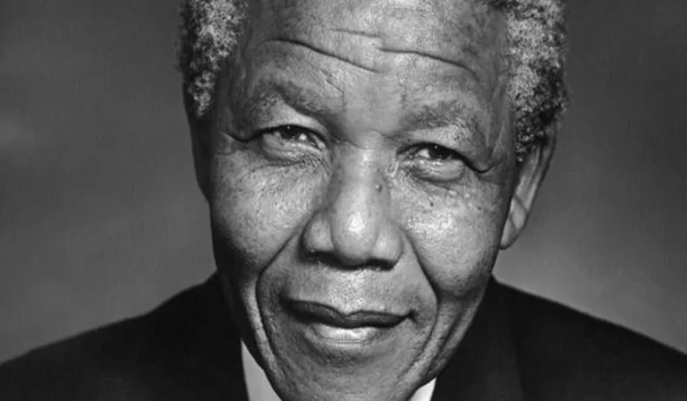 Nelson Mandela, Pejuang Kemerdekaan dan Perdamaian Dunia